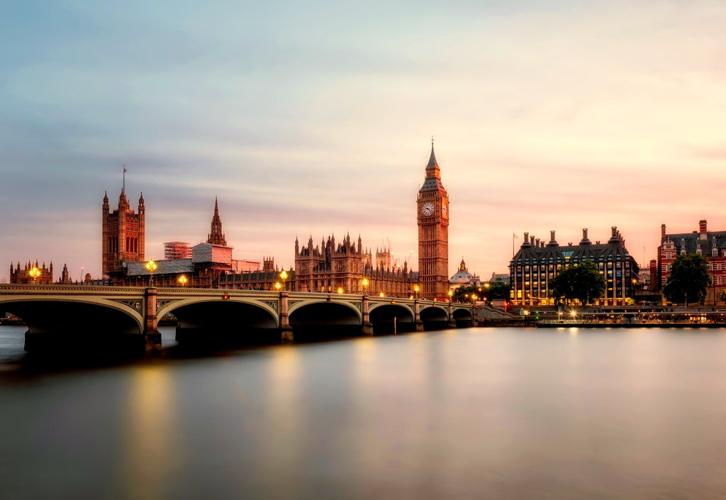 TRAVEL TO THE UK: THE ULTIMATE GUIDE FOR FIRST TIMERS